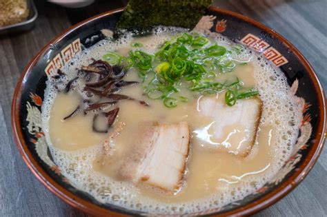 栗ちゃんラーメン：なぜか宇宙とつながる味覚の旅